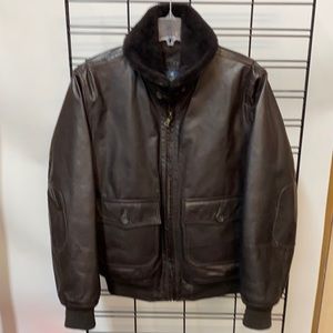 Brooks Brothers size L 100% leather bomber jacket